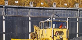 Jak skleić papier ścierny na pas bezkońcowy?