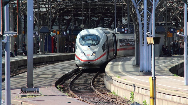 Czym odtłuścić meble z płyty przed malowaniem? Czym odtłuścić meble z płyty przed malowaniem?