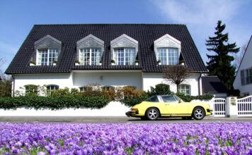 Co oznacza Carrera 4?