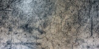 Jak wygląda Pęknięcie termiczne szyby?