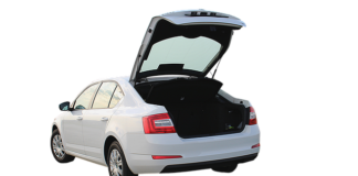 W jakim segmencie jest Skoda Superb?