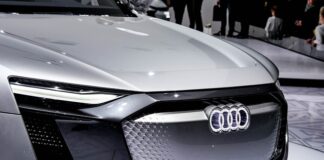 Ile przejedzie e-tron? Ile przejedzie e-tron?